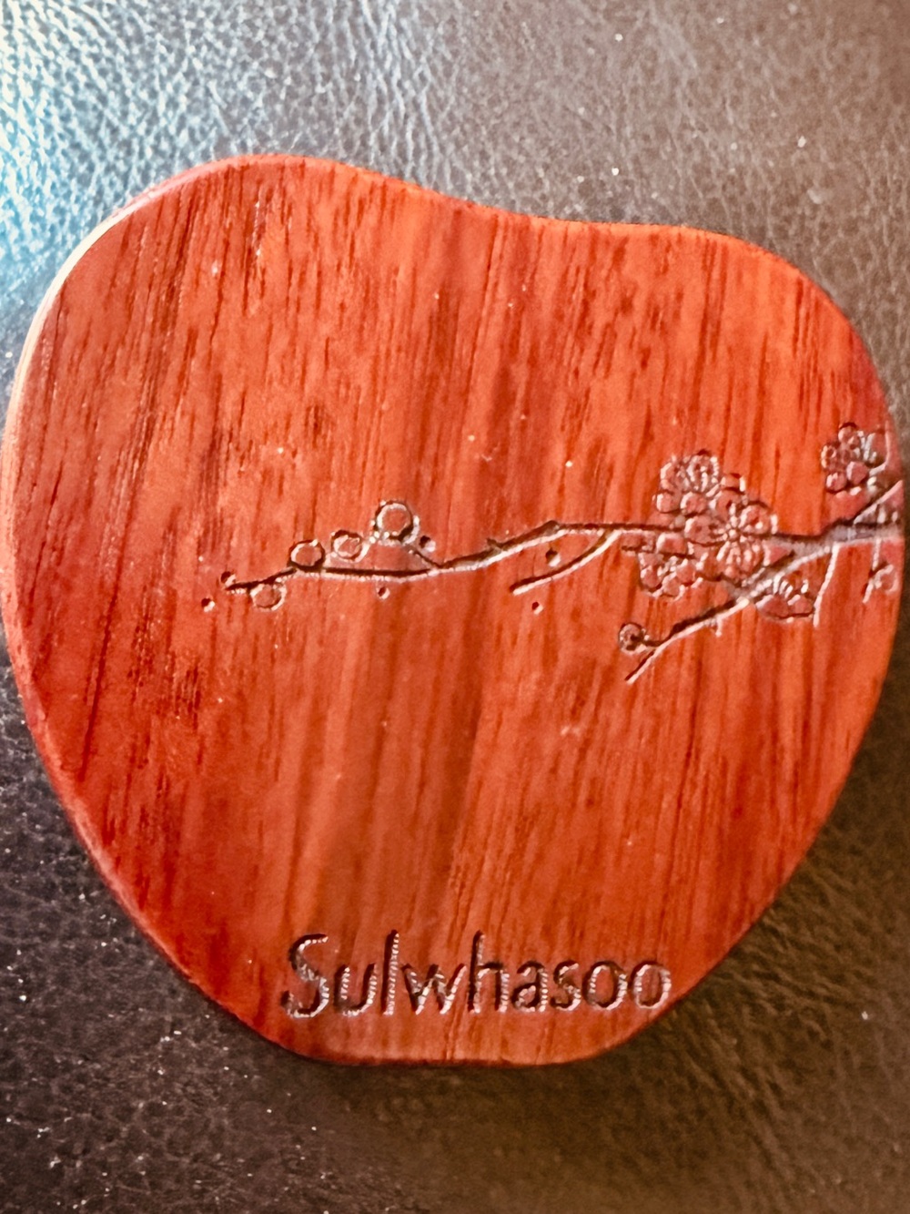 Sulwhasoo Real Wood Makeup Mirror with Floral Emboss